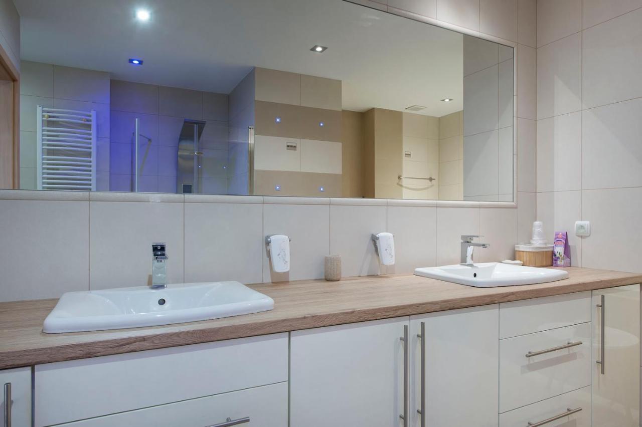 Apartament Familijny Delux Свіноуйсьце Екстер'єр фото